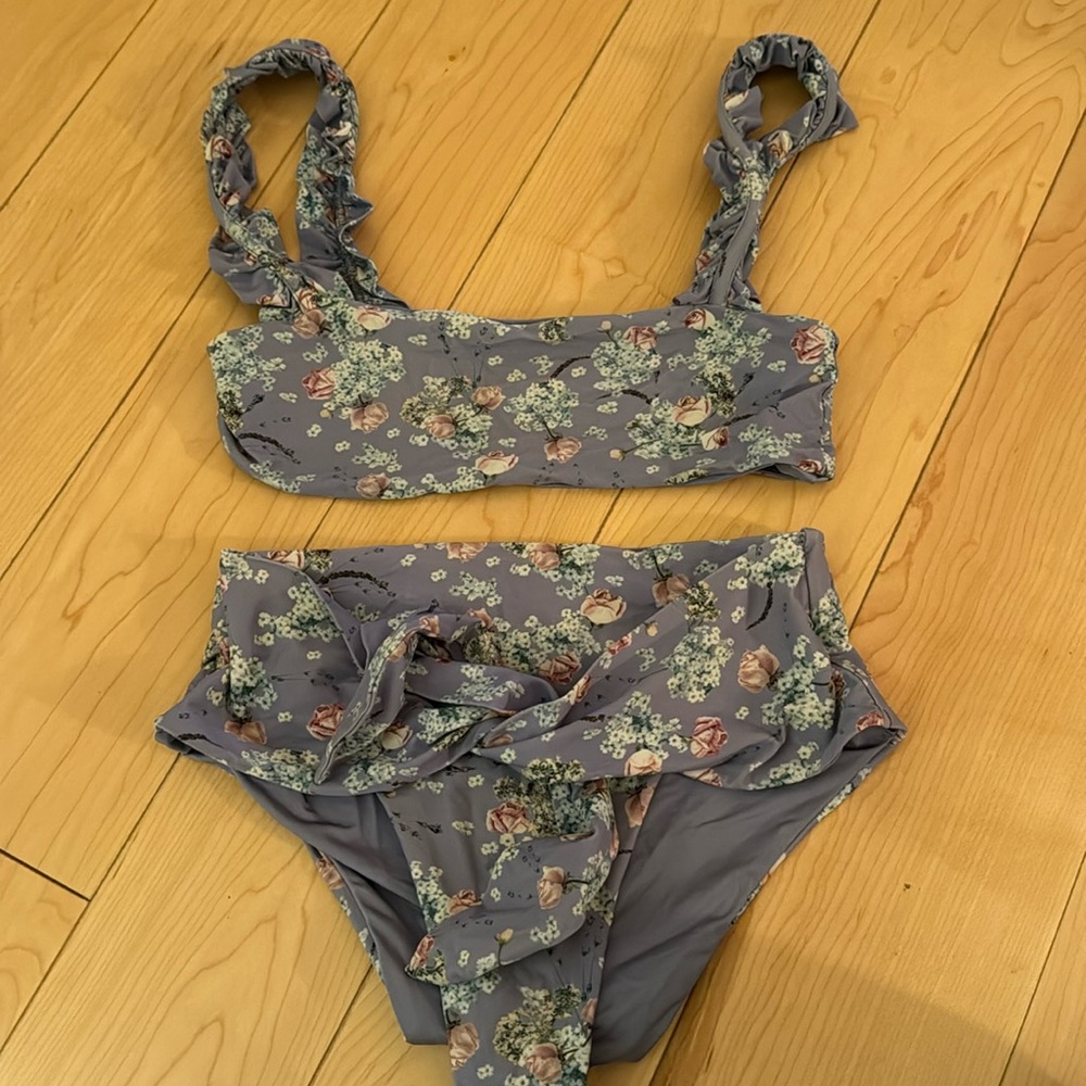 WE WORE WHAT BIKINI